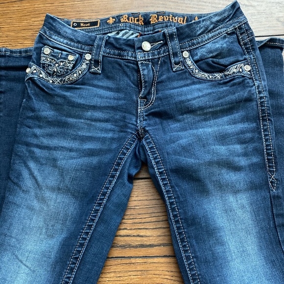 Size 25 Rock Revival Jeans - Picture 2 of 2